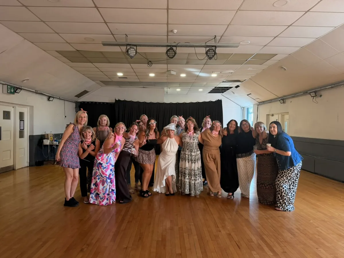 Ariana Grande hen party theme alternative