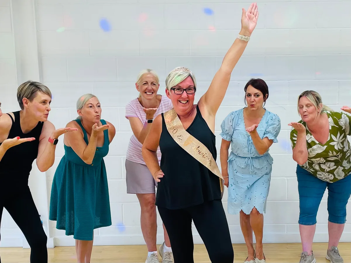 Chicago hen party theme alternative